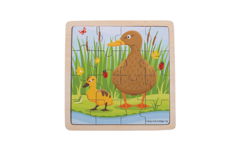 Bigjigs Duck Duckling puzzle featuring a cute wooden design with a mother duck and her duckling in a grassy setting