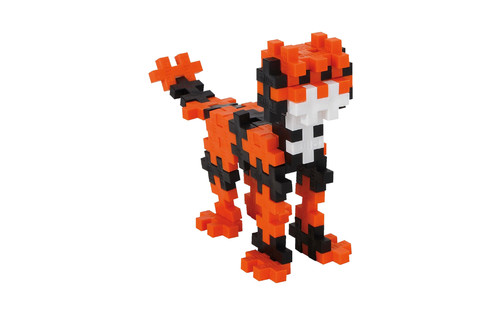 Plus Plus Tiger building set featuring a colorful 3D tiger model made of interlocking pieces